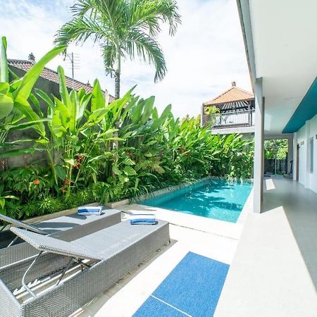 Euforia Guest House Canggu Buitenkant foto