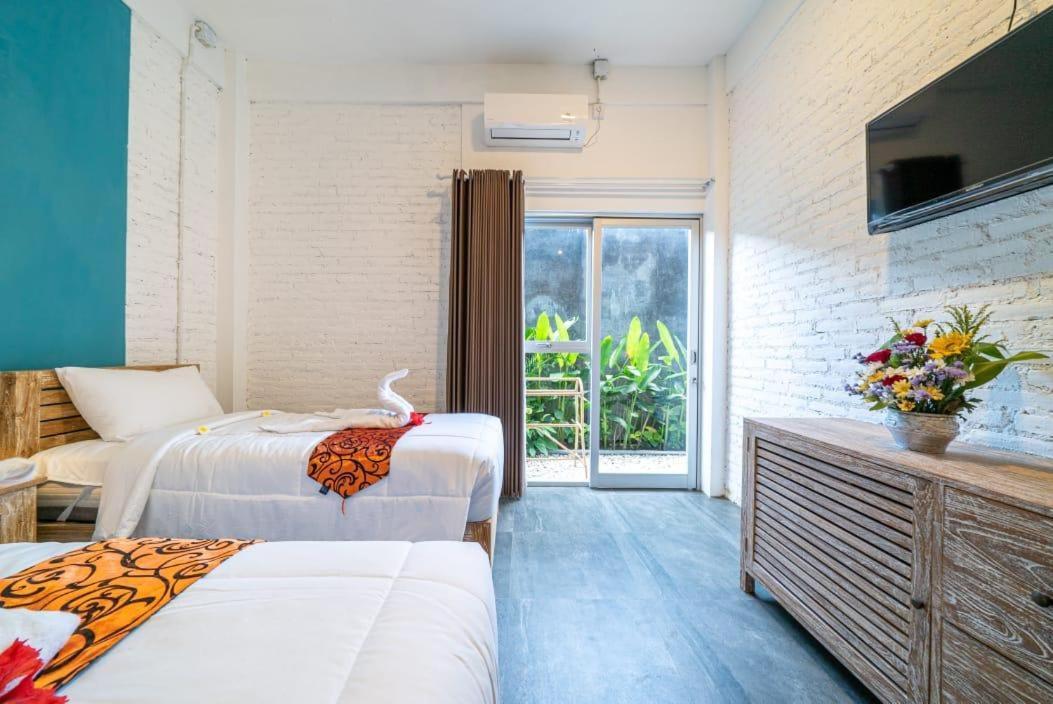 Euforia Guest House Canggu Buitenkant foto