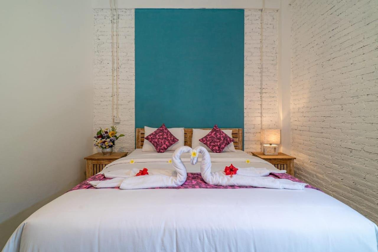 Euforia Guest House Canggu Buitenkant foto