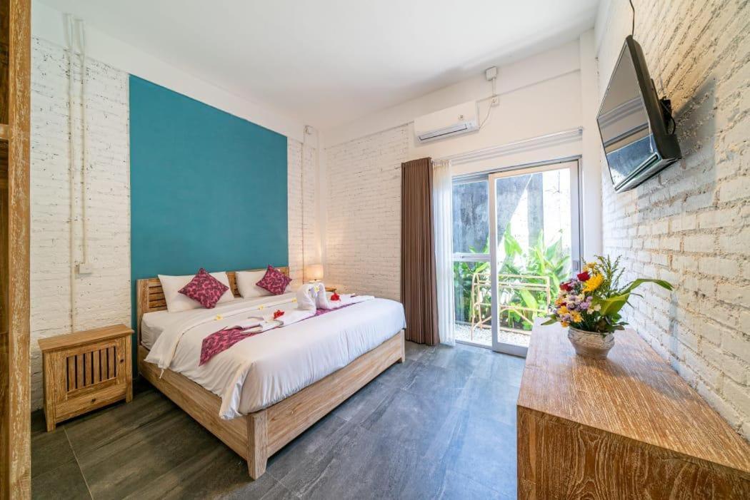 Euforia Guest House Canggu Buitenkant foto