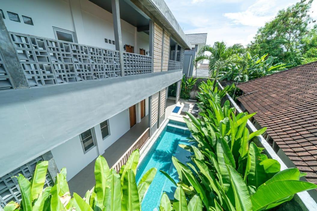 Euforia Guest House Canggu Buitenkant foto