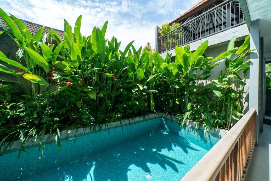 Euforia Guest House Canggu Buitenkant foto