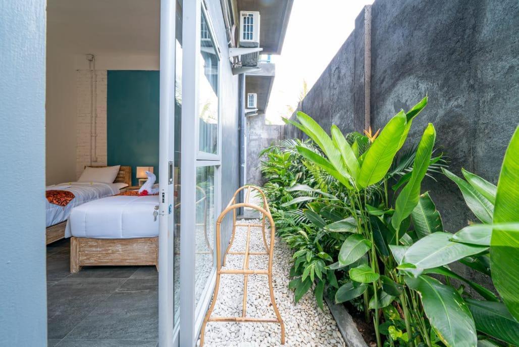 Euforia Guest House Canggu Buitenkant foto